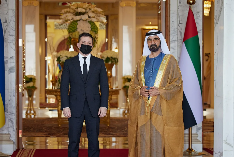 Трудоустройсва в думай. Работа в дубае для русских. Пальцы статуя дубай. Штаб-квартира telegram в дубае. Туристическая привлекательность дубаи.