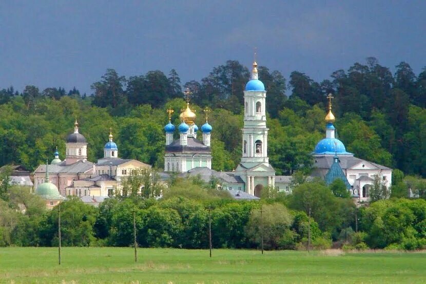 Монастырь Оптина Пустынь, Калужская область. Источник изображения Яндекс картинки.