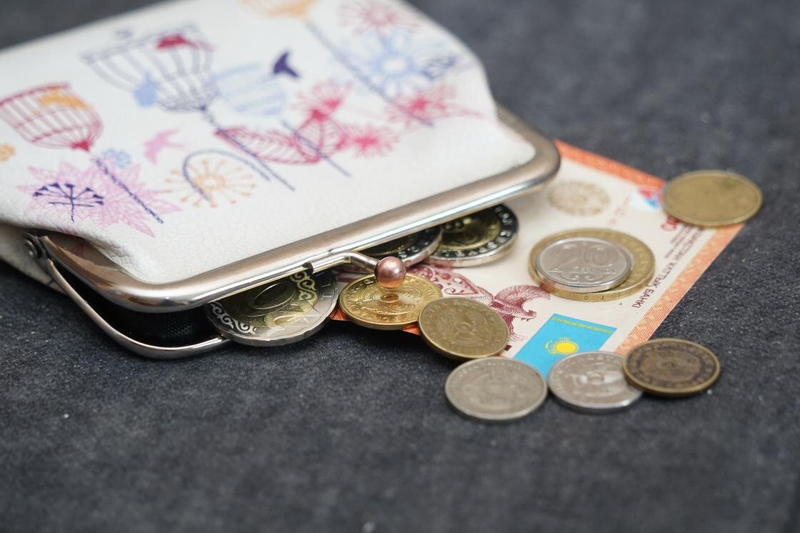 Предпенсионеры льготы. Могут ли уволить работника предпенсионного возраста. Досрочная страховая пенсия. Программы профессионального обучения. Если предпенсионер не может найти работу.