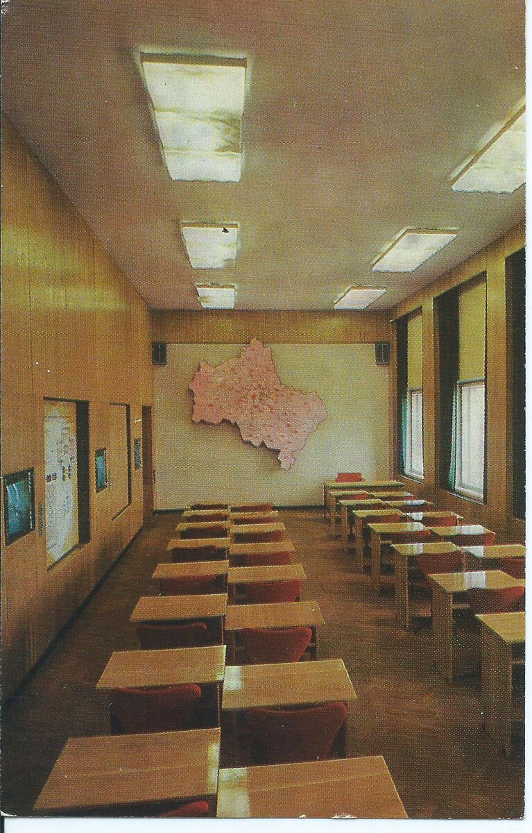 Кабинет штабной подготовки.