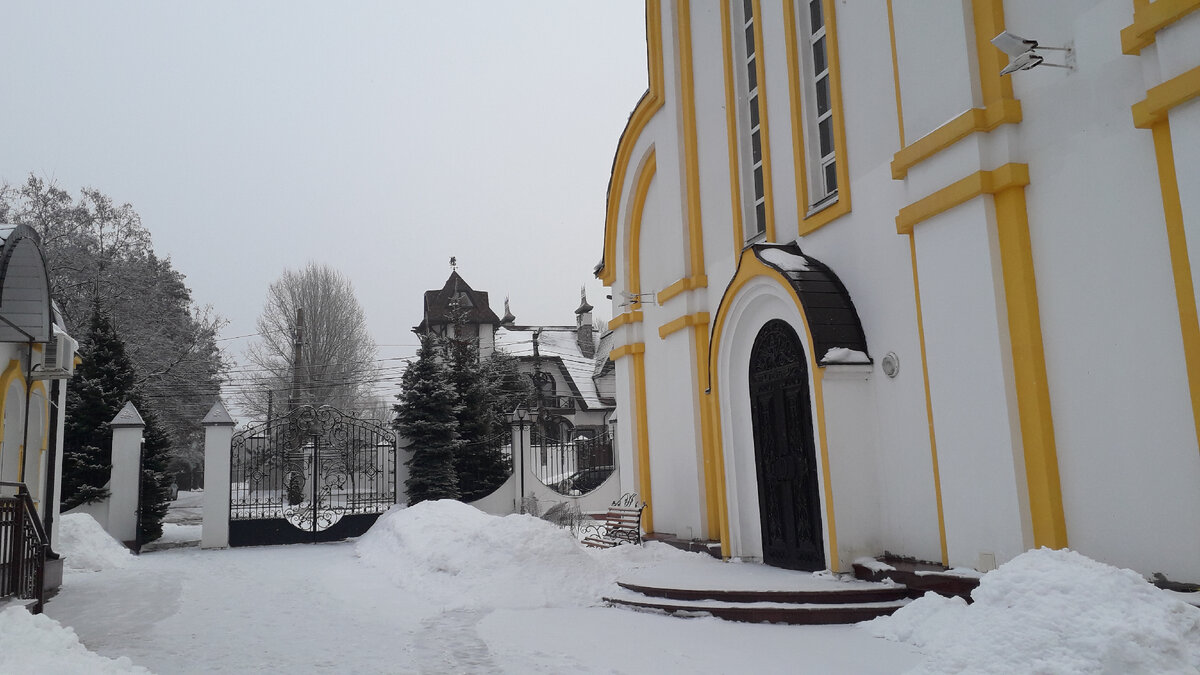Храм в  Курске, где крестили внучку.