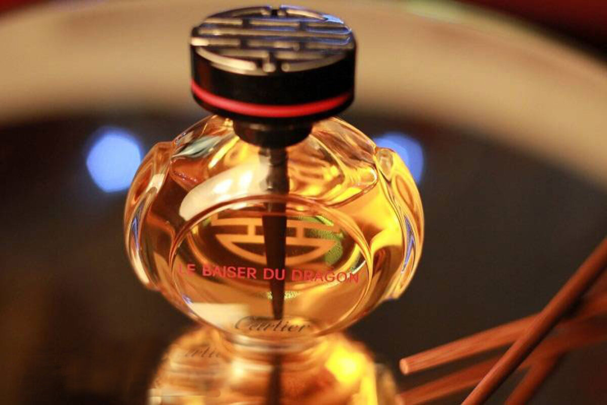 2003 год, парфюмер Альберто Морийяс