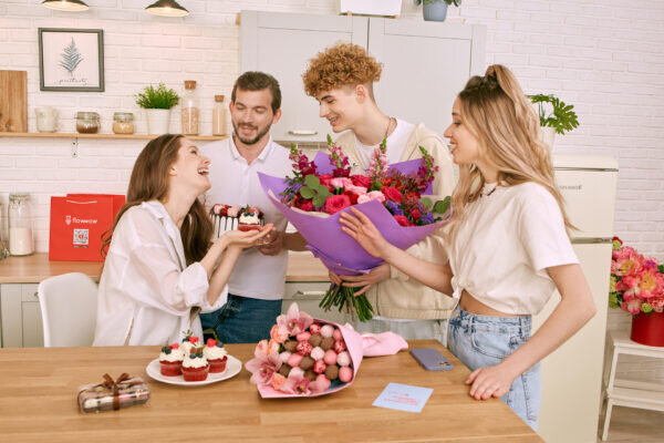 Маркетплейс Flowwow продает, в основном, кондитерские изделия и цветы