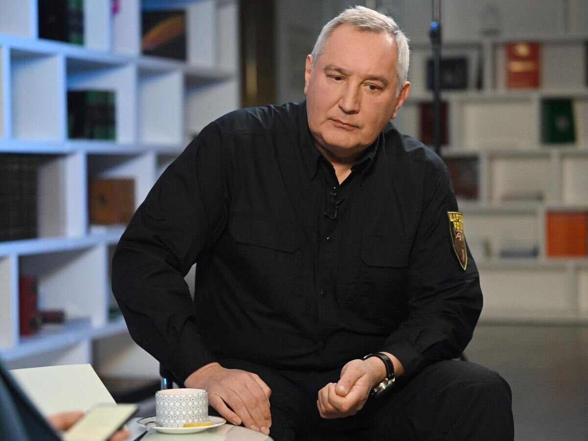    Руководитель группы военных советников "Царские волки", бывший генеральный директор государственной корпорации по космической деятельности "Роскосмос" Дмитрий Рогозин© РИА Новости / Григорий Сысоев