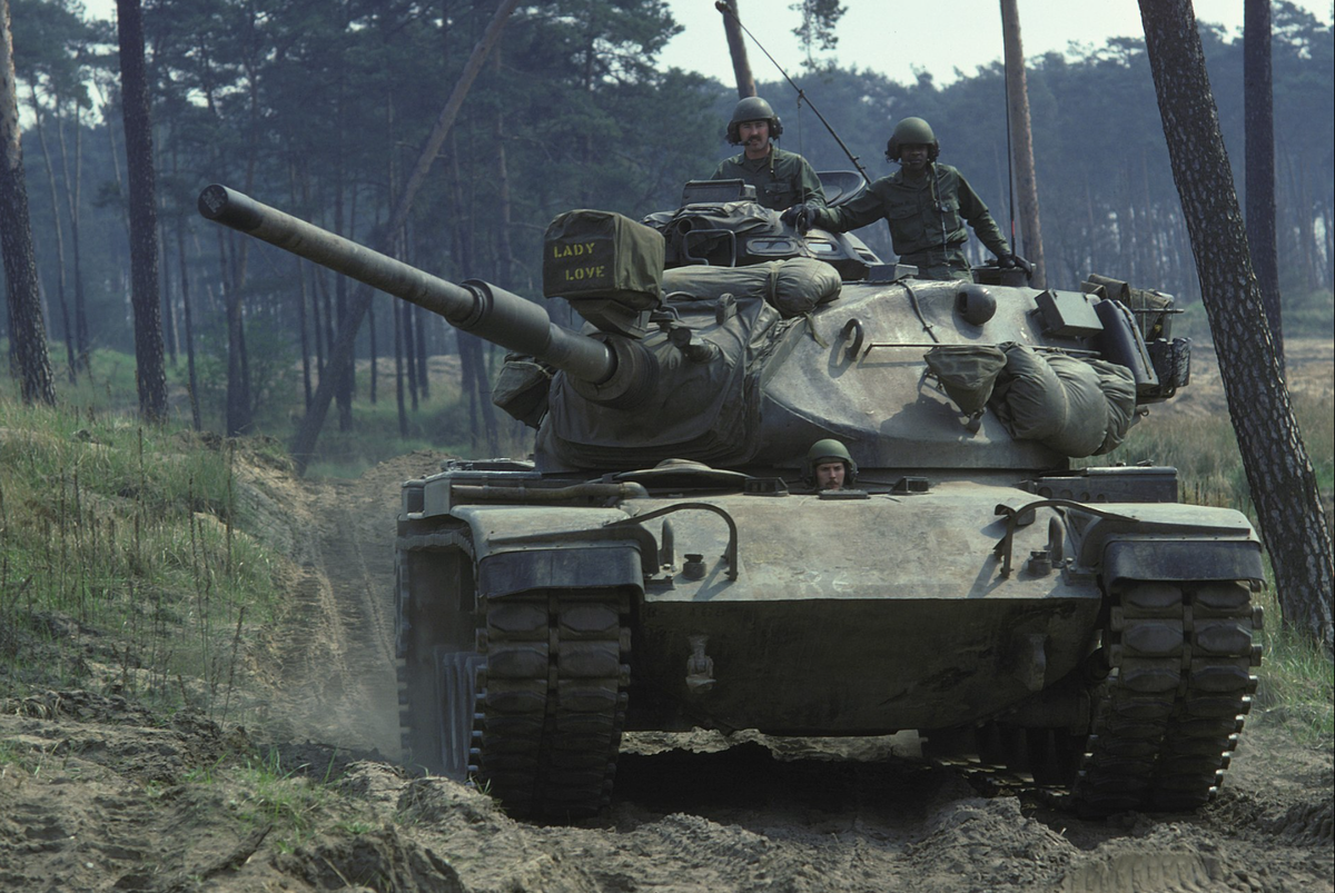 Wo tank. Танк Паттон м60. M60a1 aos. M60a1. M60 танк во Вьетнаме.