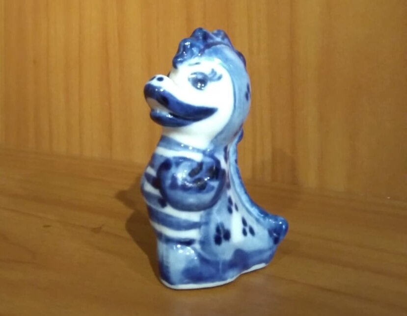 Дракон - один из 12 - ти животных восточного календаря.