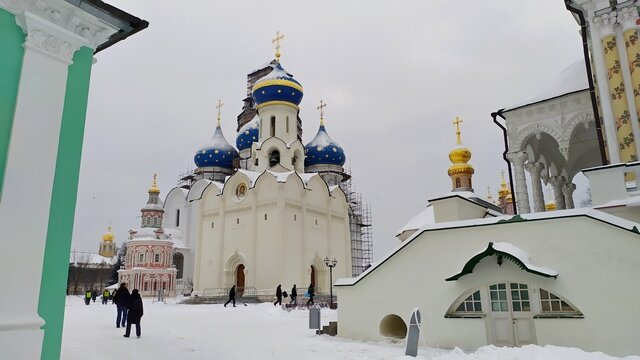 Красавец собор зимой.