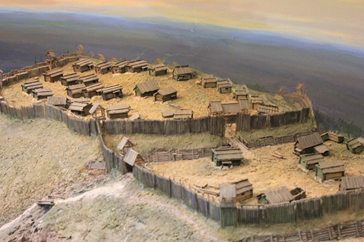    Музейная выставка «Городище Иднакар IX–XIII века».