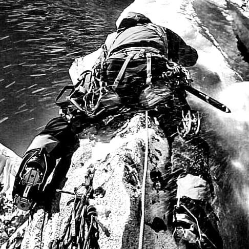 гора Эверест (Джомолунгма)