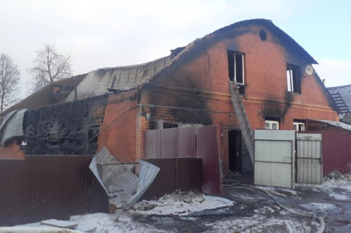    Огонь распространился очень быстро.