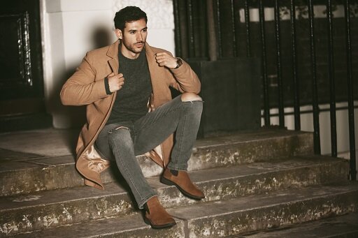 Казуальные мужские джинсы с пальто классического стиля