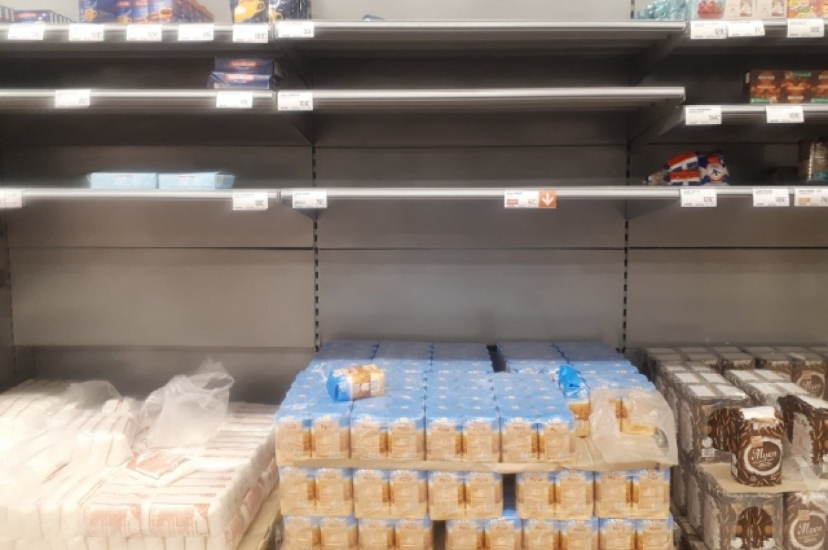    В Казани после снегопада загрузка полок магазинов восстановилась до 95%