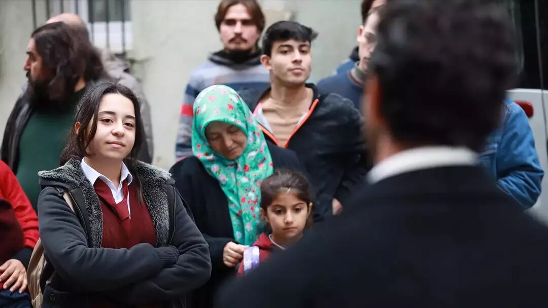 Кадры из сериала «Отщепенец». Источник: https://www.fox.com.tr/