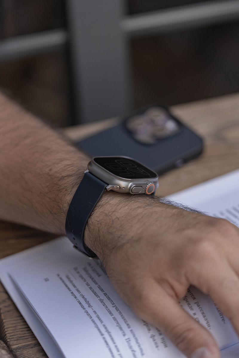 Больше премиальных аксессуаров для техники Apple на сайте DOER