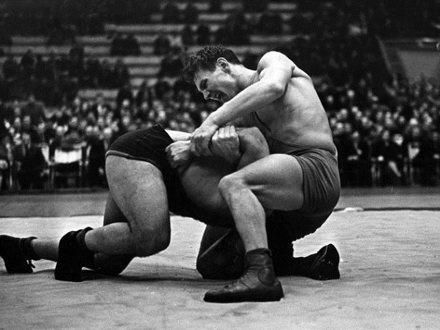 Песни о спорте советские