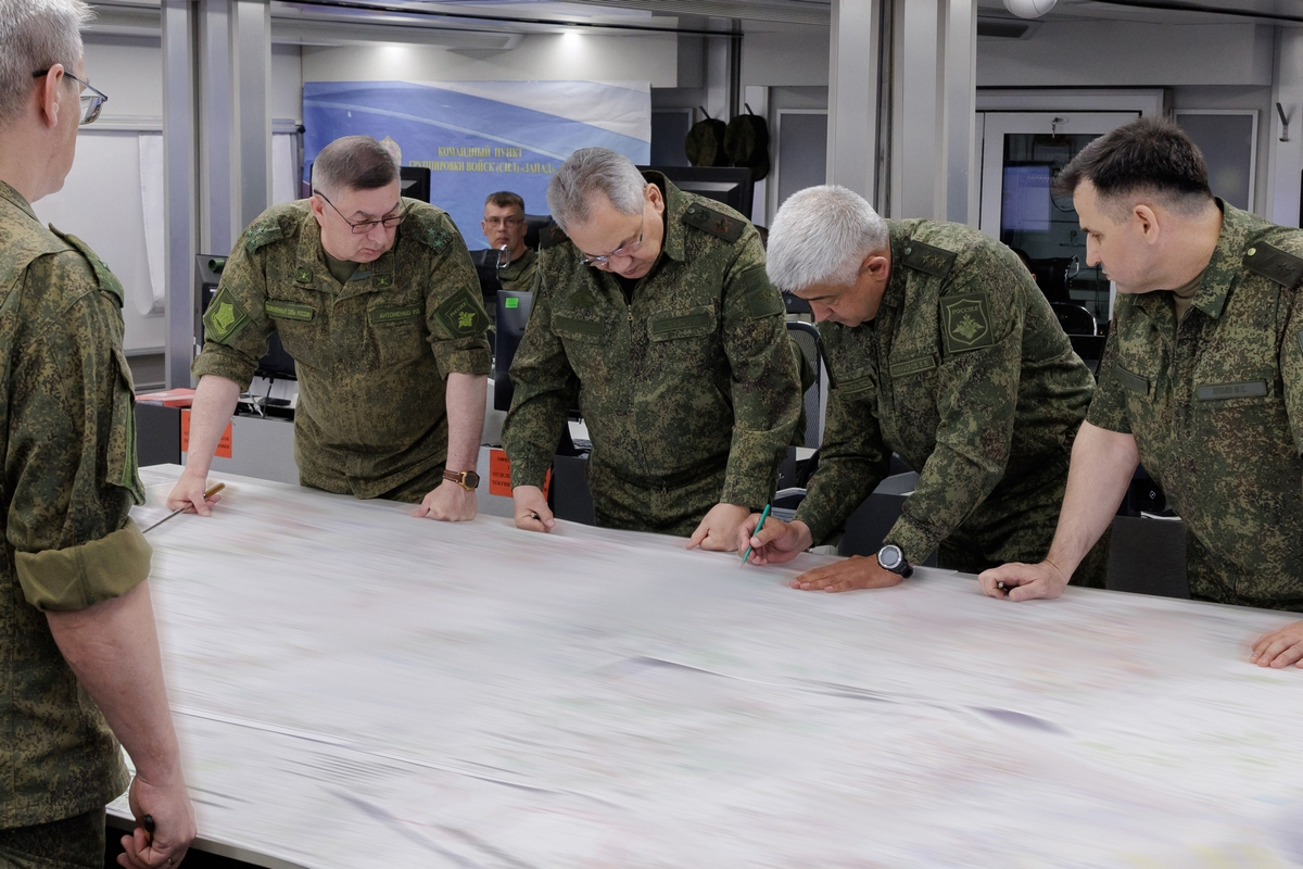 Запад группировка вс. Объединенная группировка войск.