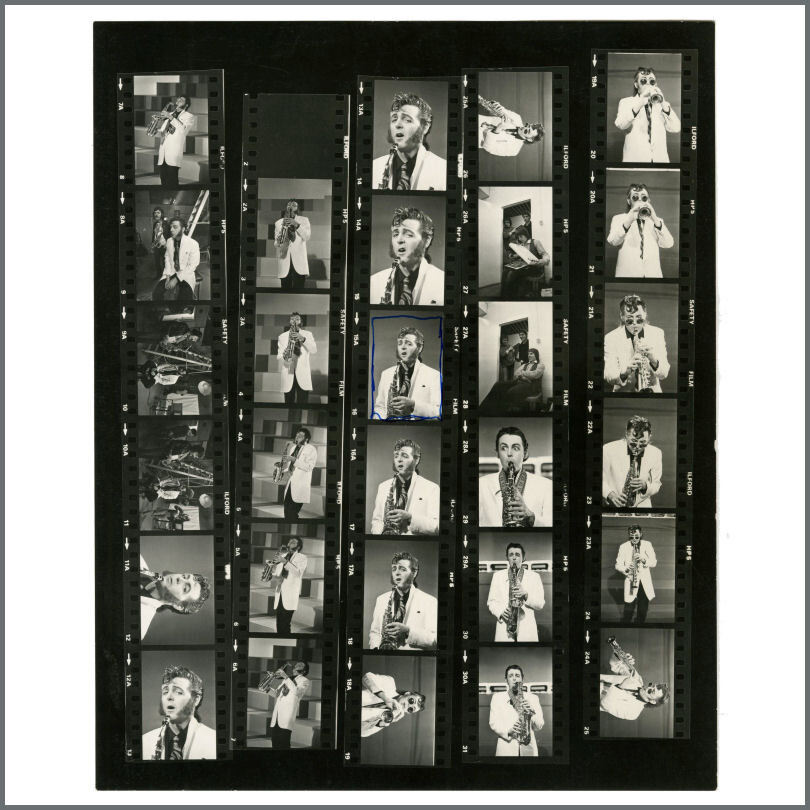 https://www.tracks.co.uk/product/b29191-paul-mccartney-1979-coming-up-session-vintage-contact-sheets-uk/