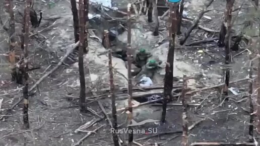 Украинские блиндажи на донбассе. Спальное место в блиндаже. Полевая фортификация блиндаж. Украинские бетонные блиндажи. Блиндаж бетонный.