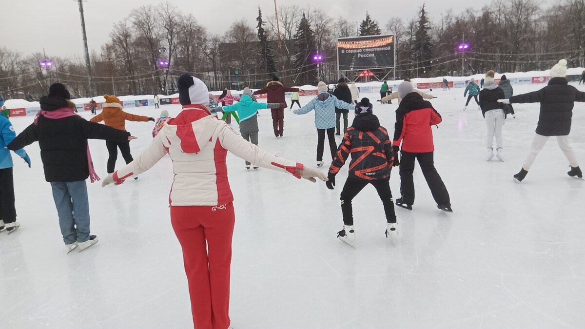 Зимний день московского спорта в лужниках 2024