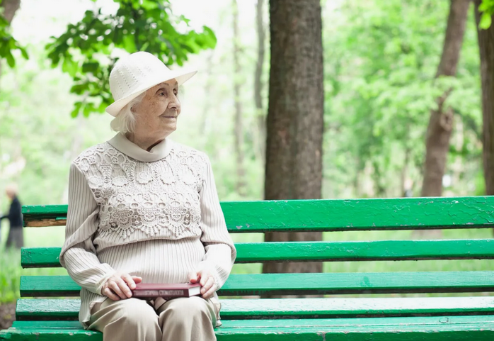 поздравление с юбилеем соседке. хорошие отношения со свекровью. отношения со свекровью. поздравления с днём рождения любимой. девушка с пожилыми родителями.