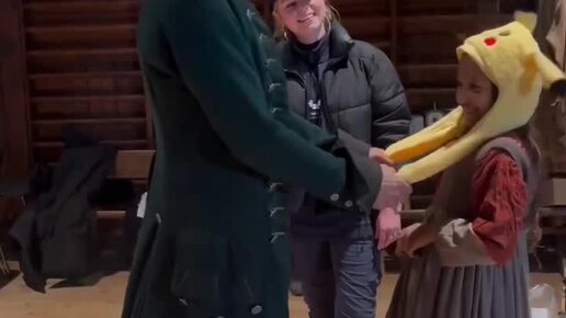 Король артур 2004 мадс миккельсен. Мадс миккельсен меч короля. Мадс миккельсен меч короля. Король артур 2004 тристан. Мадс миккельсен меч короля.