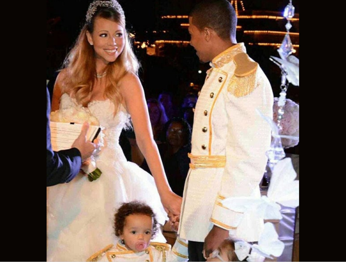 с какой стороны идет парень. женский этикет. с какой стороны должна идти женщина. с какой стороны должна идти девушка с парнем по этикету. с какой стороны идет парень.