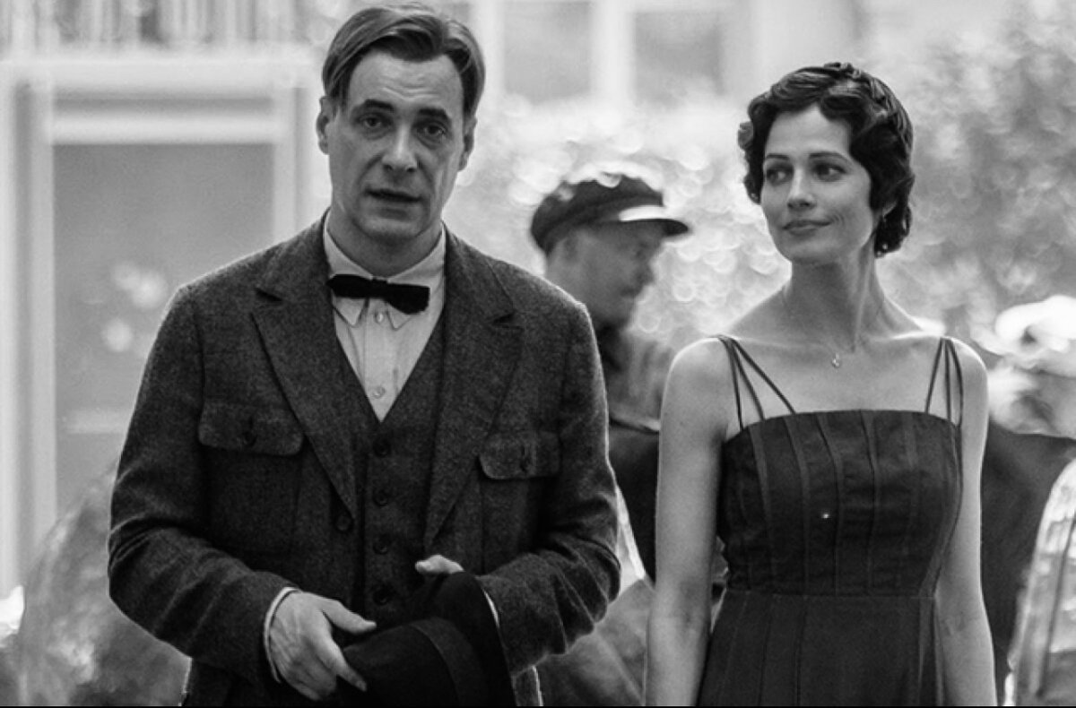 Евгений Цыганов и Юлия Снигирь в фильме «Мастер и Маргарита»