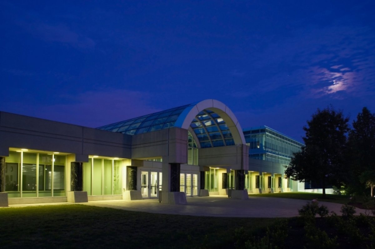    Bloomberg: аналитикам ЦРУ запрещают пользоваться Telegram на работе