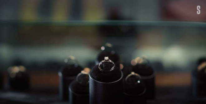 кадр из сериала "Френдзона"