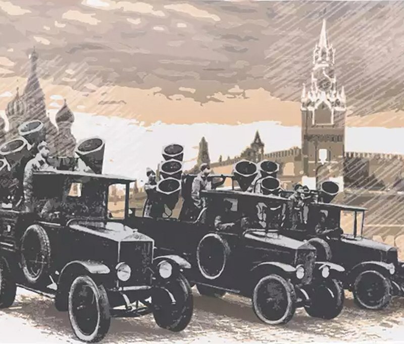 Звукоулавливающие установки с четырьмя рупорами на автомобилях АМО-Ф15