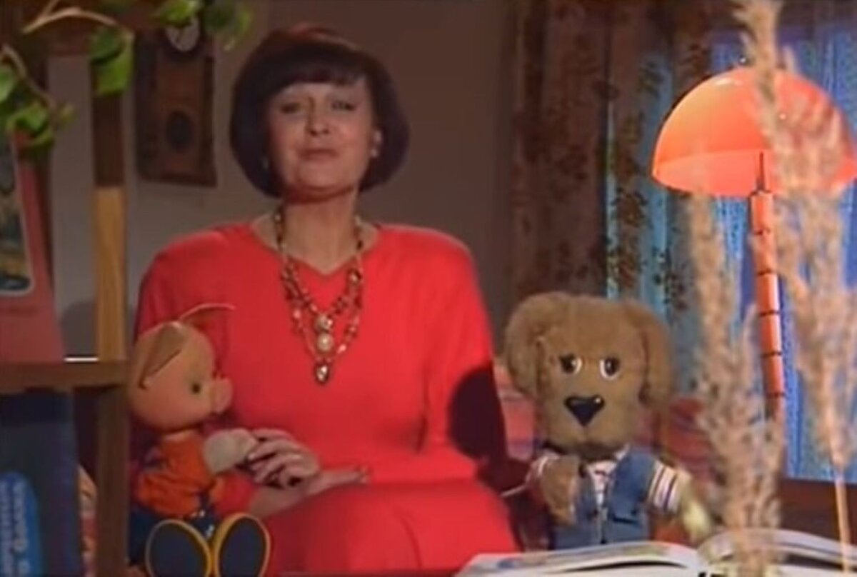 Про умершую тетю. Помним любим скорбим. Про умершую тетю. Стихи посвященные смерти мужа. Стих после смерти.