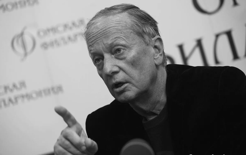 Открытки с рождеством 25 декабря. Про 25 декабря. День дарения елочных игрушек 25 декабря. Спиридон солнцеворот праздник. День дарения елочных игрушек 25 декабря.