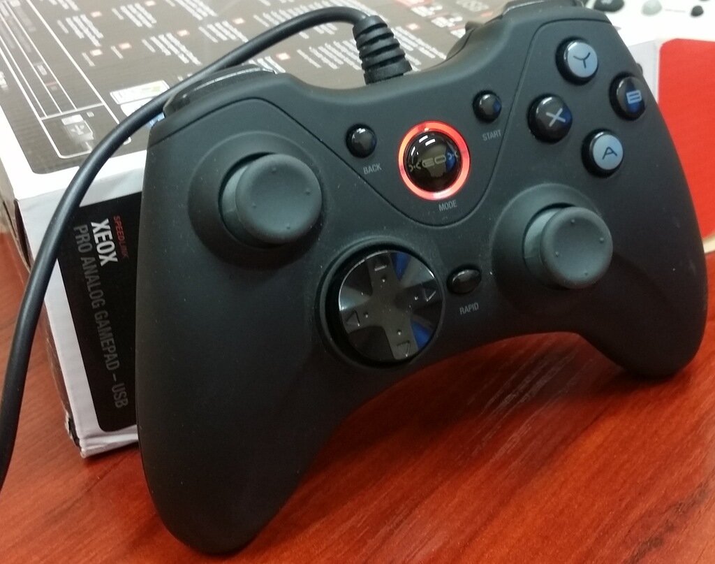 Razer wildcat. Лучший геймпад для пк 2021. Крутой геймпад. Крутые геймпады на пк. Геймпад xbox fortnite.