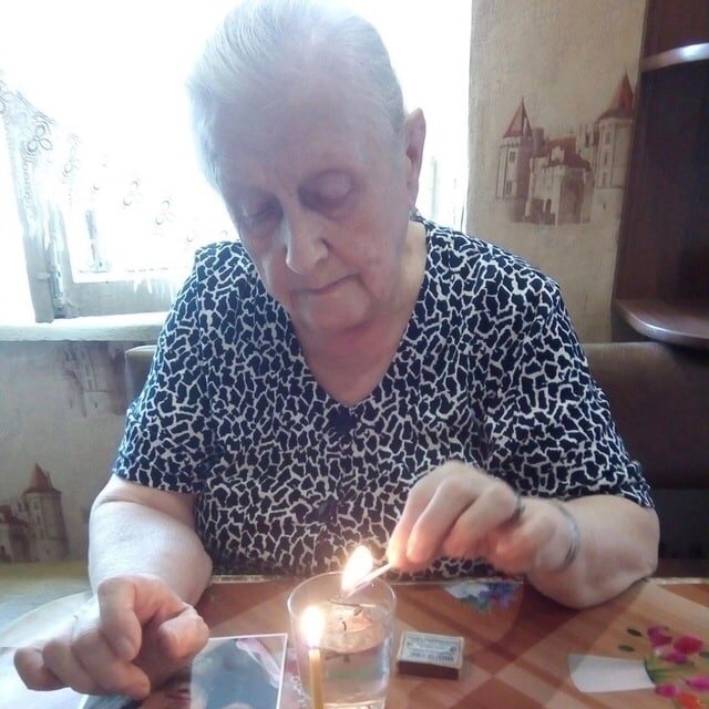 Подскажите проверенную гадалку. Диана высоцкая гадалка. Добрина диана николаевна. Подскажите проверенную гадалку. Сильная гадалка в москве.