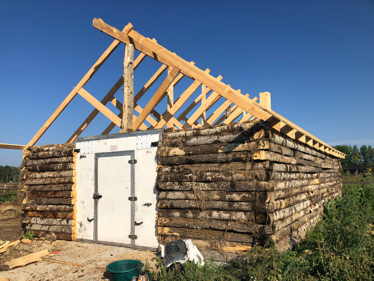 Расстояние дачных построек от забора соседа. Нормы хозблока на участке от забора. Расстояния построек на участке от забора соседей. Расстояние от забора до построек. Норма расстояния построек от забора соседа.