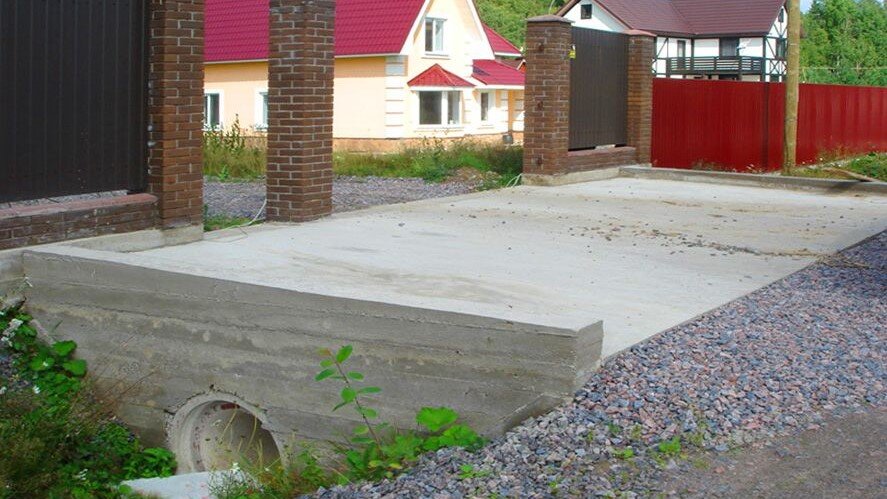 Бетонированный заезд