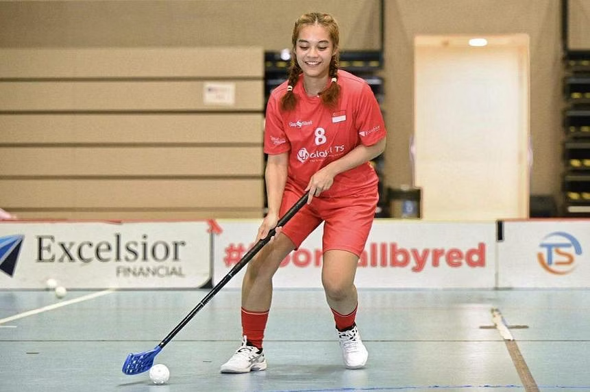 Сити Хайрул Анвар забила пять мячей за сборную Сингапура на недавнем чемпионате мира по флорболу среди женщин. ФОТО: ДЕСМОНД ВИ