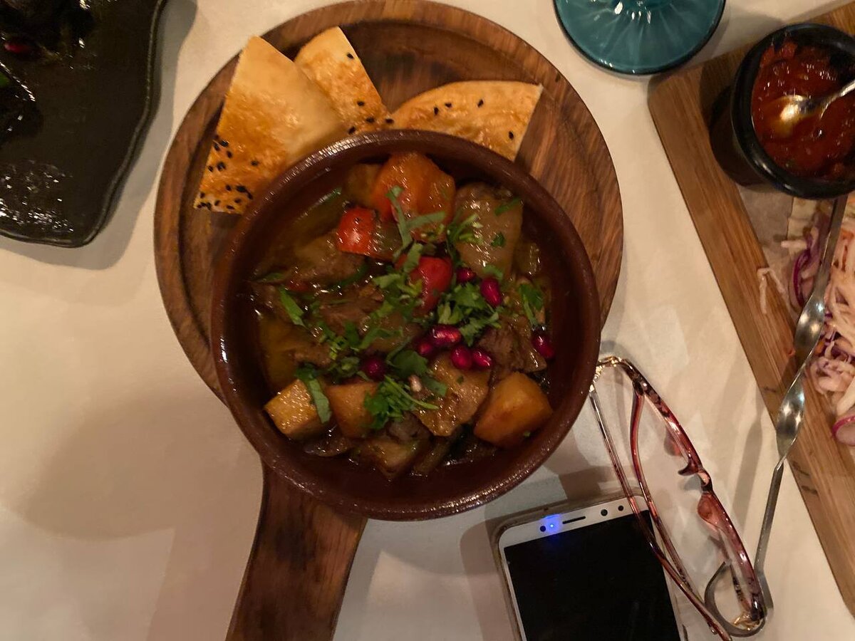 Хинкальная № 1, красноярск ул весны 16а. Чанахи ресторан. Кафе чанахи дегтярный переулок 6 стр 1. Санкт-петербург казанская улица 2 мамалыга. Чанахи ресторан.