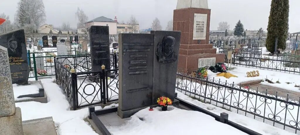 Человек память о прошлом. Как язык помогает сохранить память о прошлом. Сохранить память о людях. Урок памяти. Сохранить память о людях.