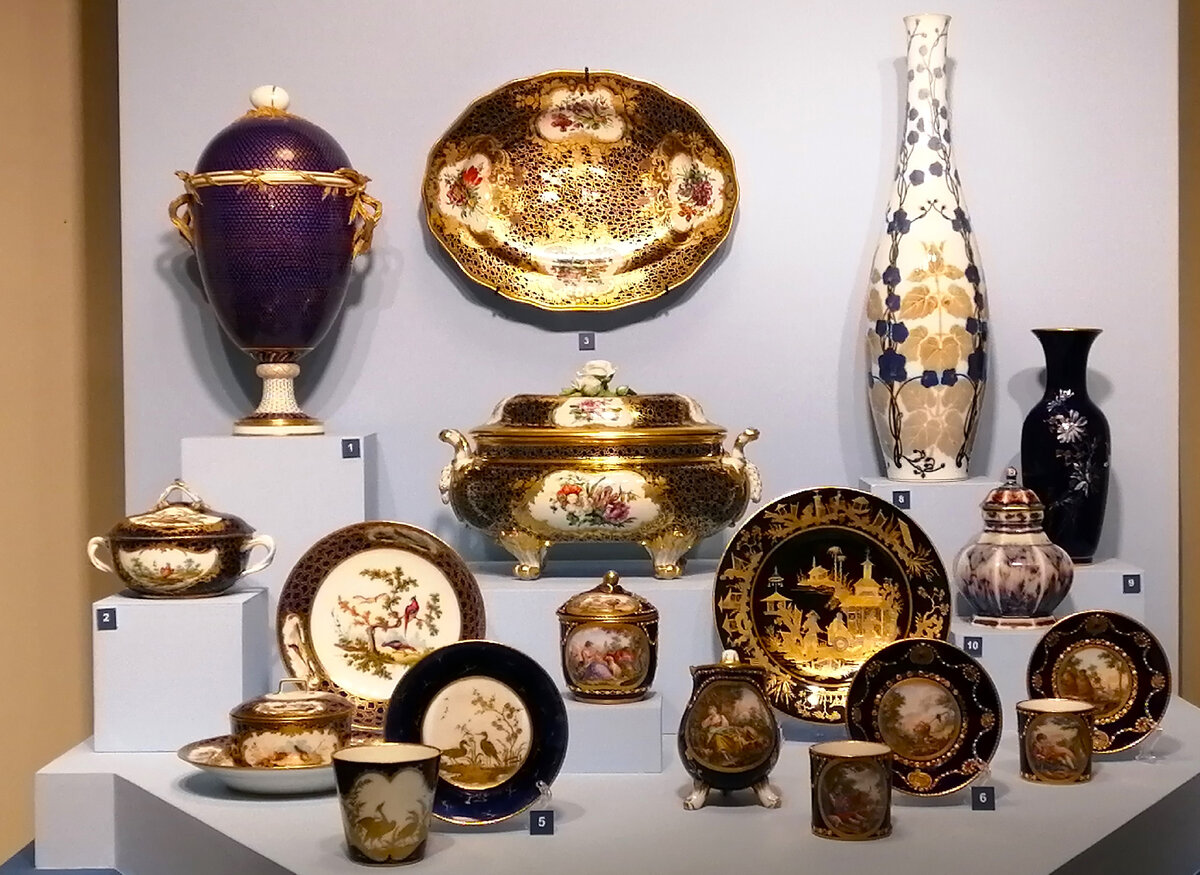 Немного выставки