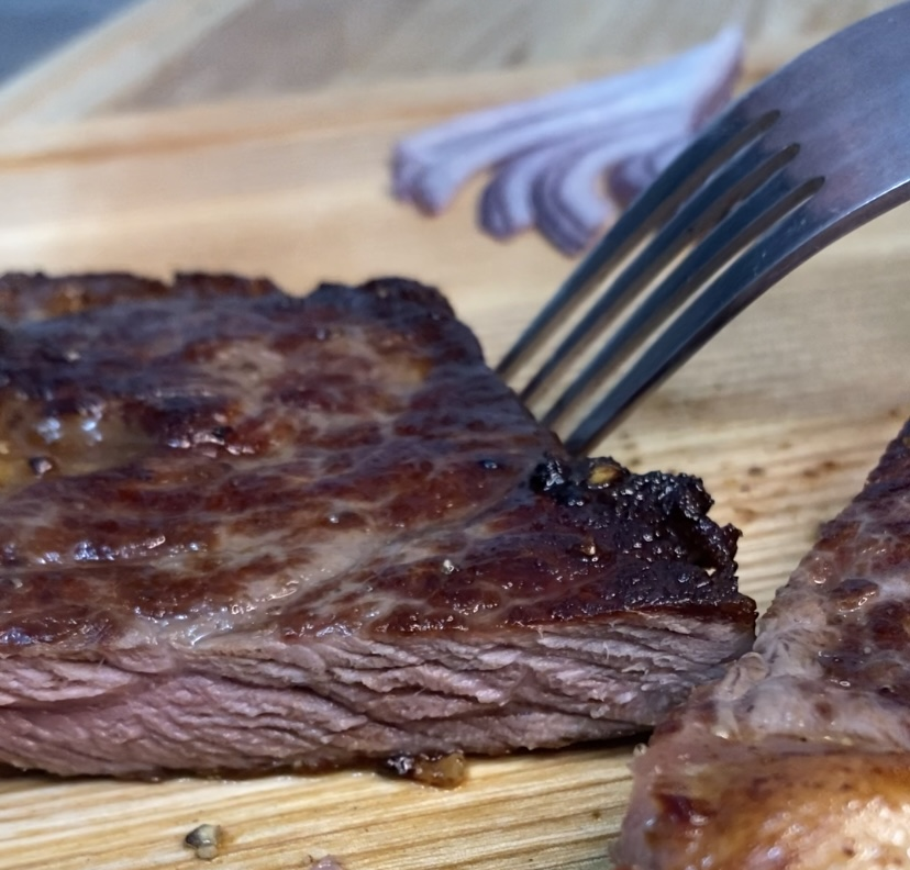 Шеф стейк. Стейк рибай. Мясо для стейка рибай. Стейк в грозном. Гриль говядина black angus.