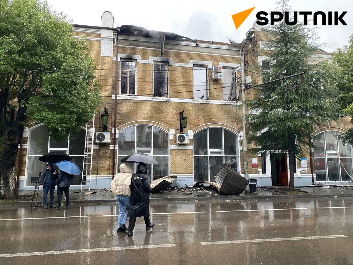 Пожар в здании Союза художников Абхазии. Sputnik, Томас Тхайцук