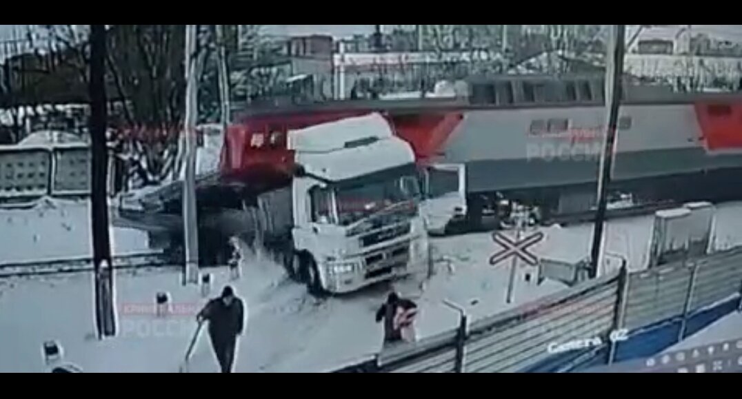 чух чух чух огни мерцали