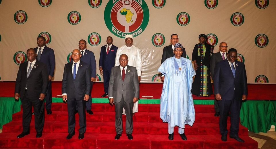 Почему 2021. Почему 2021. Почему 2021. Экономист 2021 ripple. Железнодорожные войска бам.