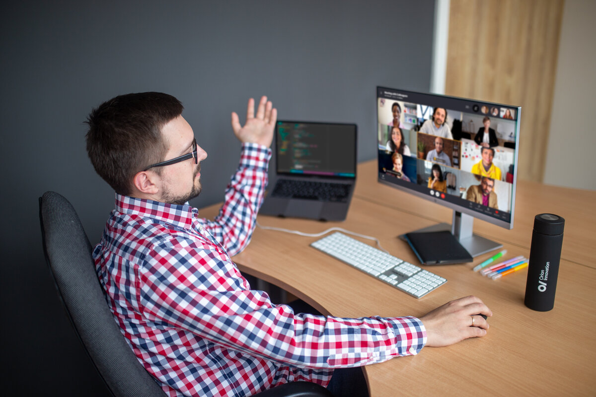 Специалист по информационным технологиям. Современные технологии. Инновации изображение. Коммуникационные технологии. Инновационные платежные инструменты в цифровой экономике.