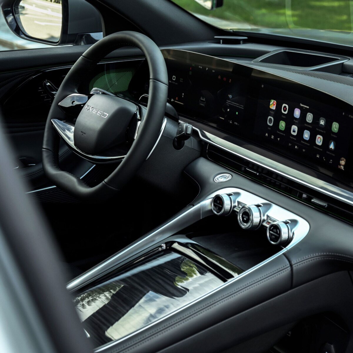 Эмблемы брендов одежды. Кобренды одежды логотипы. Мировые бренды одежды. Известные бренды. Логотипы брендов одежды.