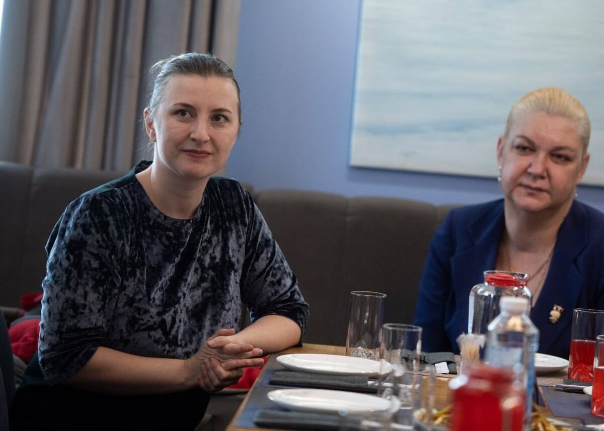 эмблемы детских объединений. детские и молодежные объединения. спортивные коллективные творческие дела в лагере. общественные организации в воспитании детей. детское общественное объединение.