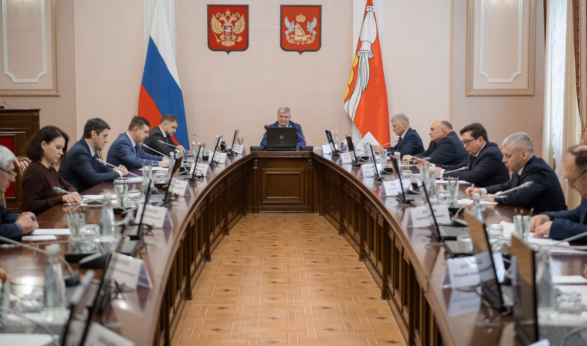 Воронеж Ойл» и «Завод СВМ» инвестируют в созданием производств более 3 млн  рублей | Новости Воронежа РФ | Дзен