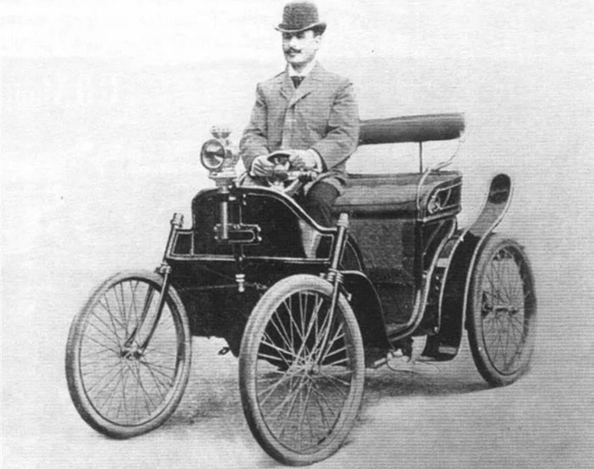 Первый российский автомобиль Яковлева и фрезе 1896