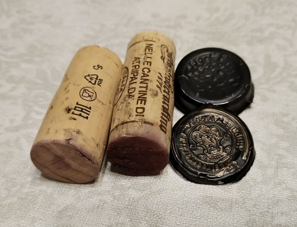 Луара каберне фран. Квинтэссенция каберне фран. Квинтэссенция каберне фран. Каберне фран красное сухое мысхако. Квинтэссенция каберне фран.